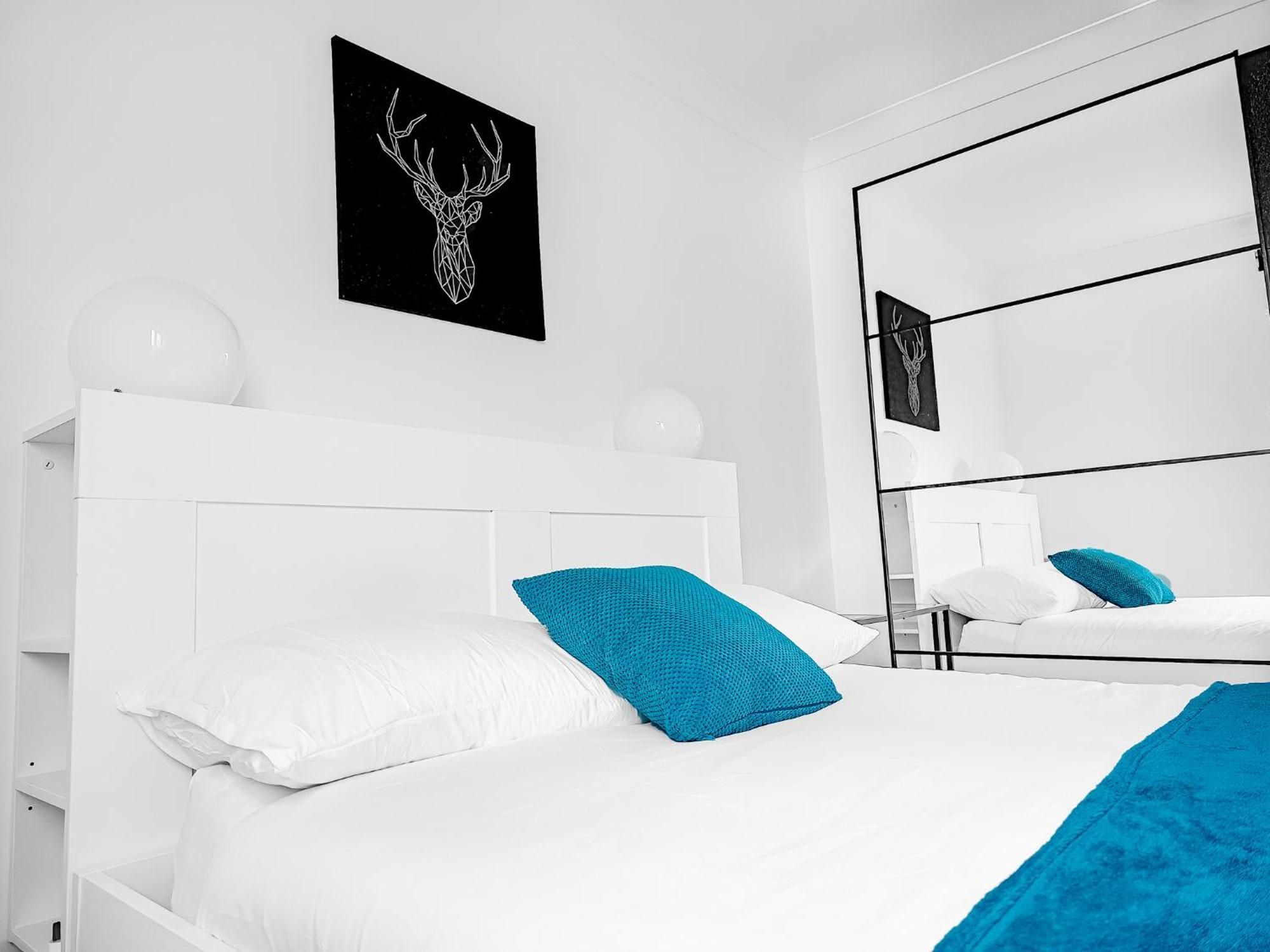 Charming London Home, Opp Arnos Grove Underground Station, Parking New Southgate Εξωτερικό φωτογραφία